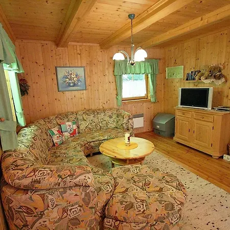 Almliesl Krem-555 Dağ evi *